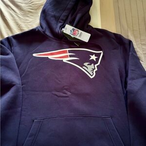 NFL Men's Crewneck Sweatshirt in Navy with Red & White Logo New England Patriots